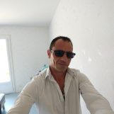 Grimault, 46 ans, Laval, France